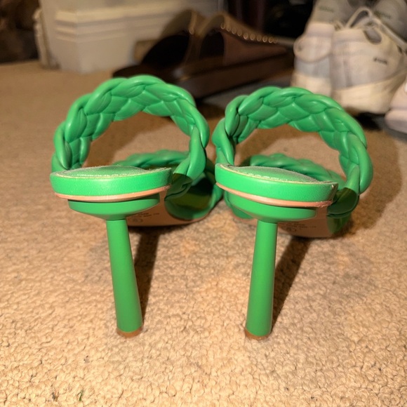Liliana Vibrant Green Braided Sandals - Picture 2 of 3